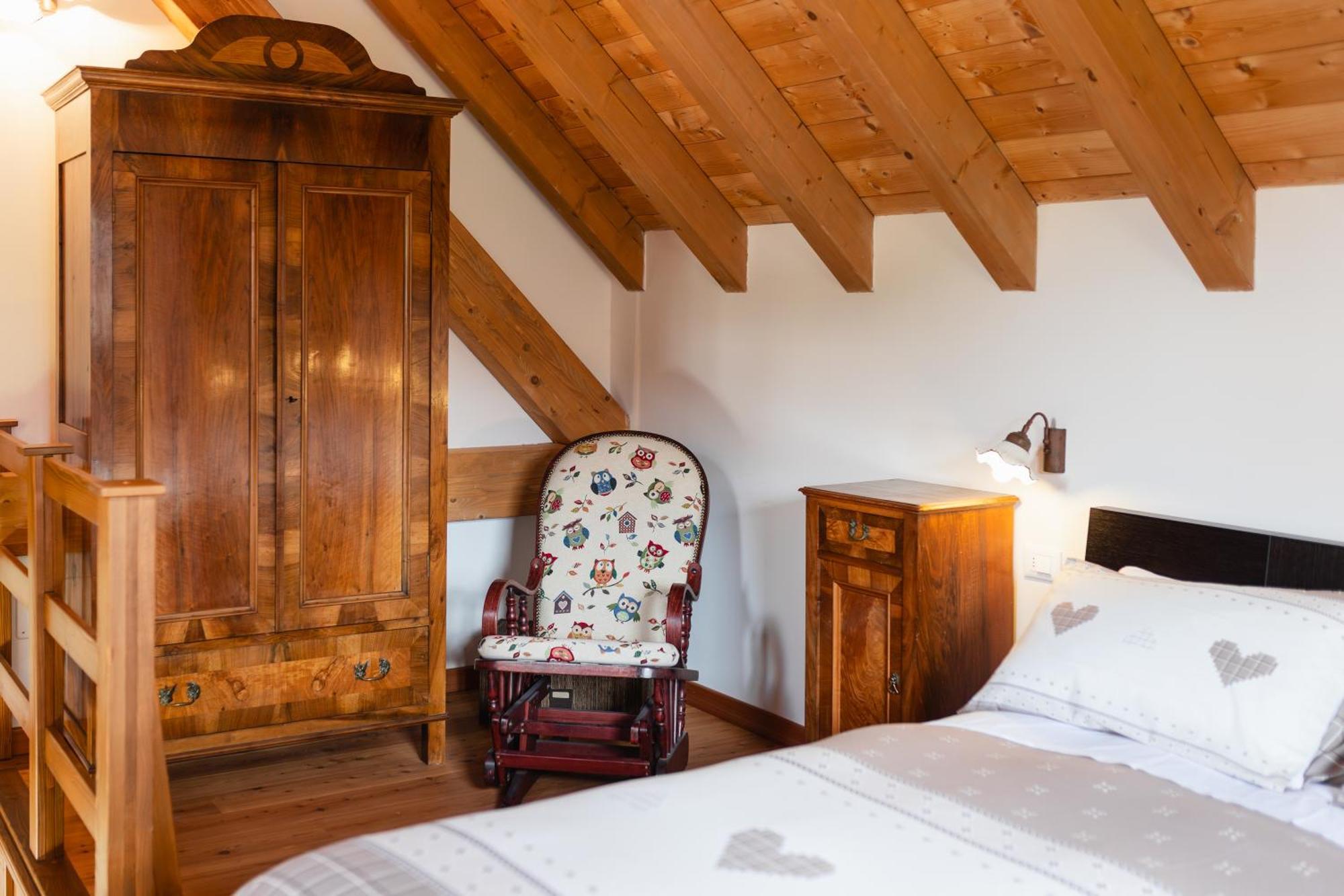 Albergo Diffuso Comeglians エクステリア 写真