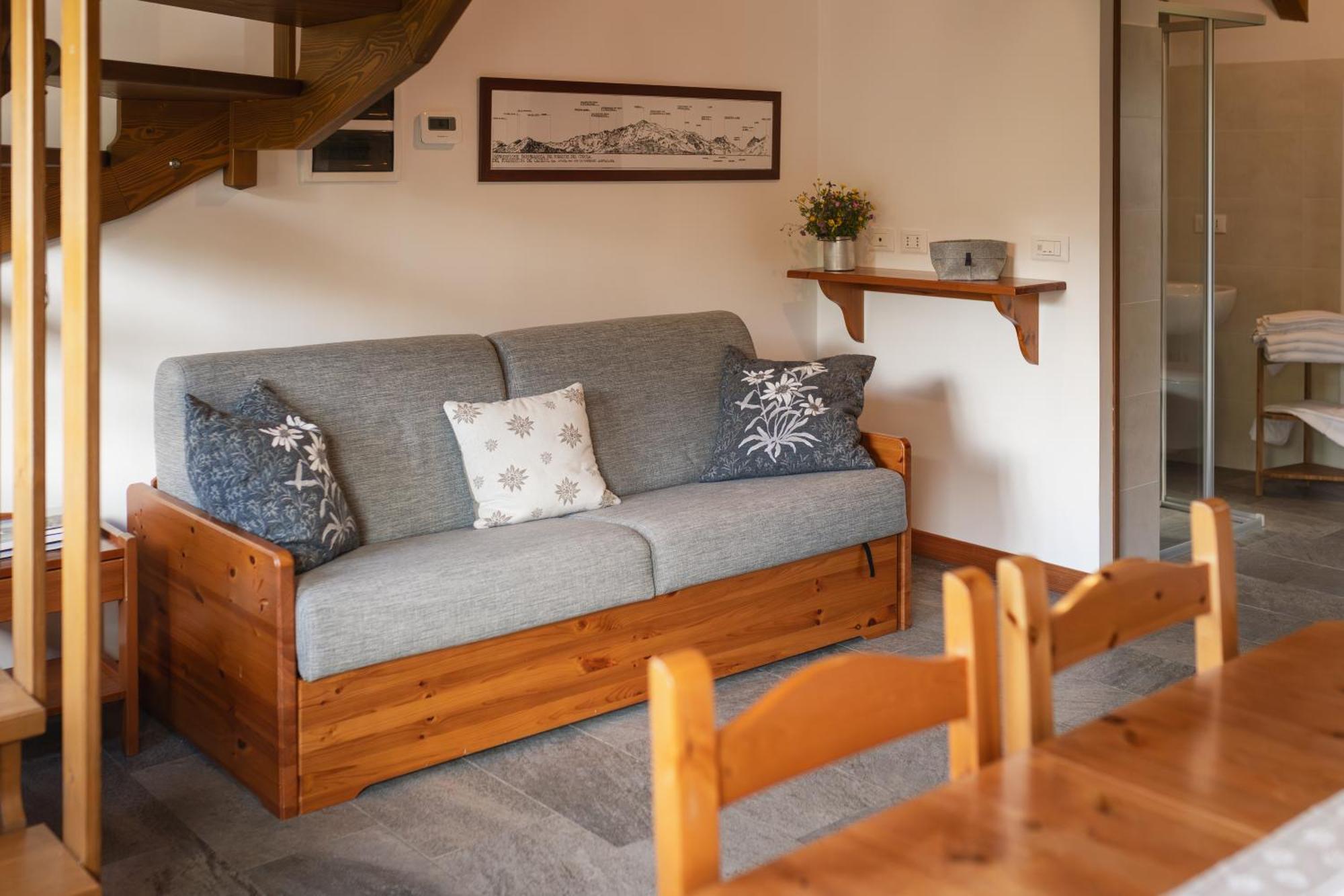 Albergo Diffuso Comeglians エクステリア 写真