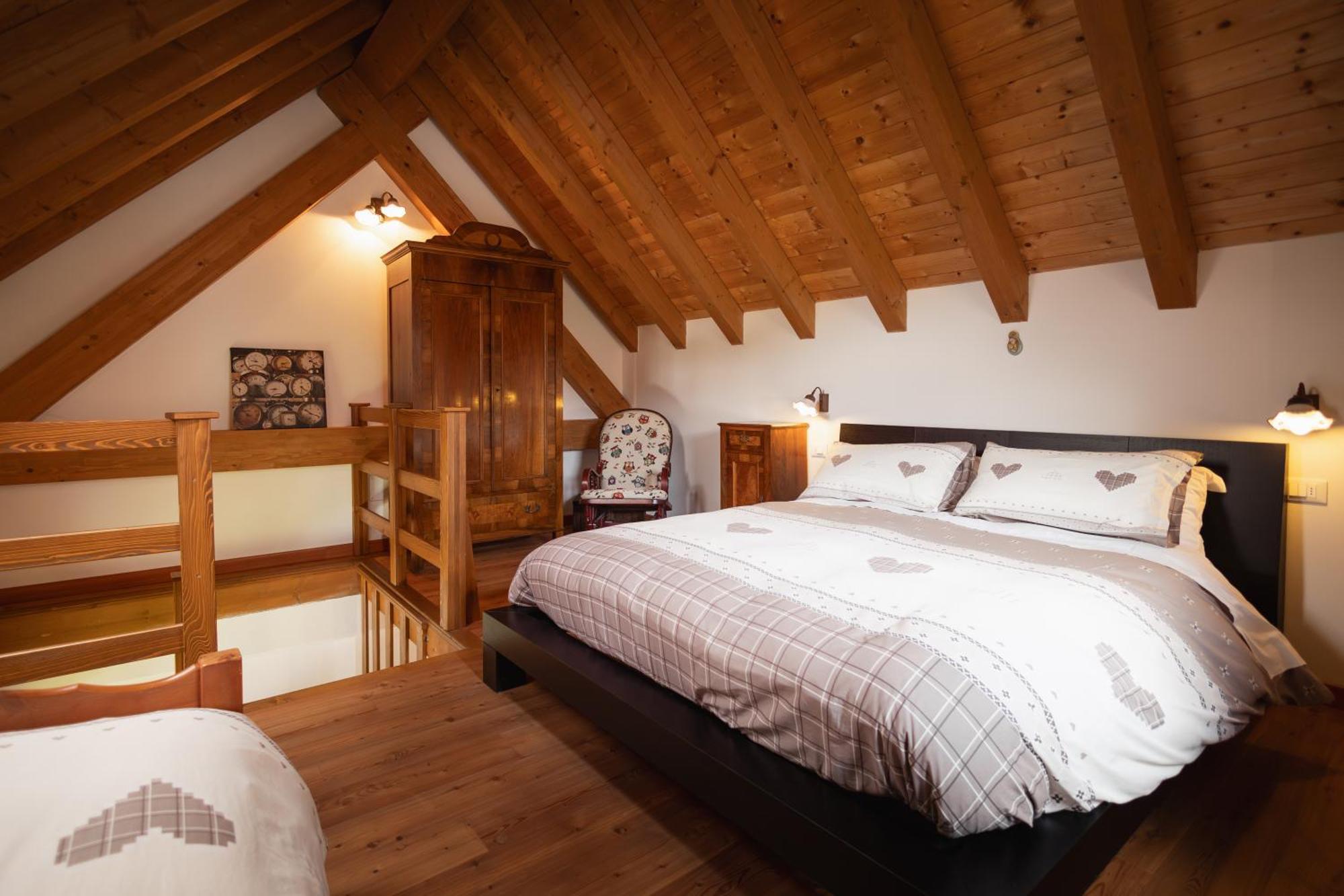 Albergo Diffuso Comeglians エクステリア 写真